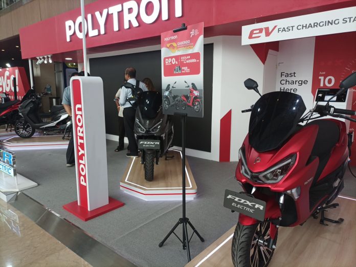 Sepeda Motor Listrik di GIIAS 2023,