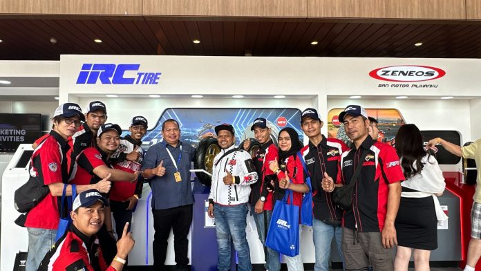 Komunitas Aerox Sambangi Booth IRC Tire di GIIAS 2023