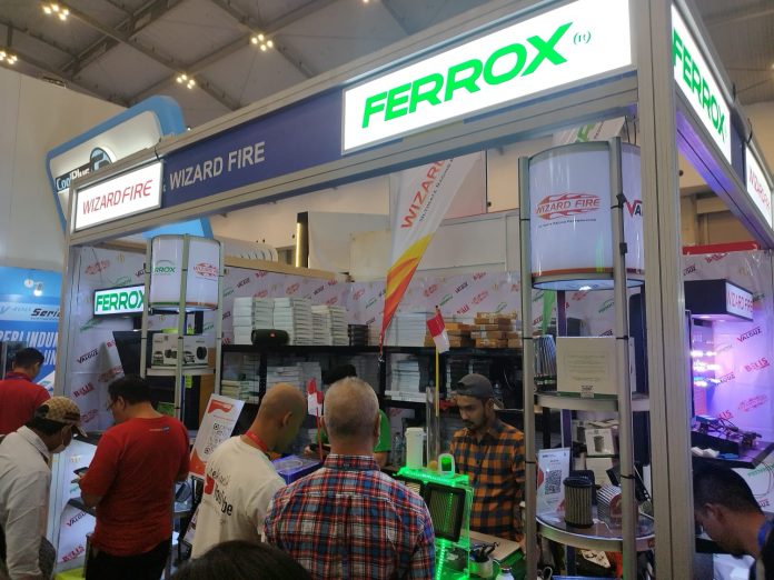 Pada GIIAS 2023 di ICE BSD Tangerang, brand filter udara Ferrox hadir dengan promo menarik. Salah satunya filter udara Nmax, yang punya beberapa keunggulan.