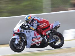 Bangkit Usai Kecelakaan, Alex dan Diggia Amankan Poin di Catalunya