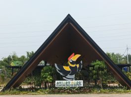 Destinasi Touring: Aviary Park Creative District Bintaro, Mini Zoo Edukasi Tengah Kota Aviary Park Creative District Bintaro