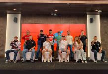 Komunitas Pemotor Honda Memeriahkan MotoGP 2023 Mandalika Sekitar 70 Pemotor Honda yang tergabung dalam komunitas dari berbagai pelosok Indonesia memeriahkan MotoGP 2023 Mandalika