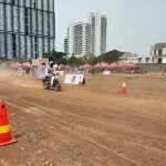 Sepeda Motor Bebek Balapan di Trek Tanah Datar, Indonesia Cub Meeting 2023