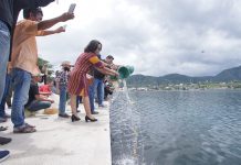 CSR Big Bang Maxi Yamaha Day 2023 Pelepasan 500 Benih Ikan Mas di Danau Toba CSR Big Bang Maxi Yamaha Day 2023 Pelepasan 500 Benih Ikan