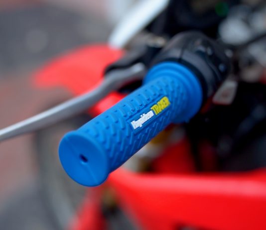 Hayaidesu Hadirkan Handgrip Sesuai Kategori Sepeda Motor Hayaidesu Hadirkan Handgrip Sesuai Kategori Sepeda Motor