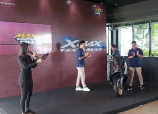 Yamaha XMax 250 Tech Max