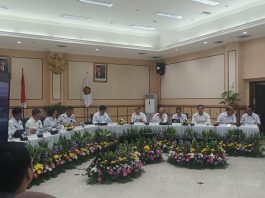 KESDM: Konversi Sepeda Motor Listrik akan Dipermudah, Subsidi Rp10 Juta +Cicilan Bunga 0% Konversi Sepeda Motor Listrik akan Dipermudah