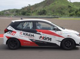 Sensasi Naik Mobil Balap di Program Arrive and Drive Sirkuit Mandalika