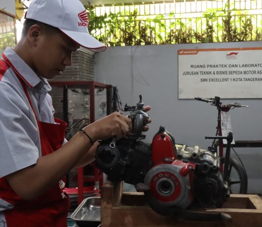 Telah Rp1 Miliar Beasiswa Wahana Honda untuk Siswa SMK dalam 3 Tahun Terakhir Beasiswa Wahana Honda untuk Siswa SMK