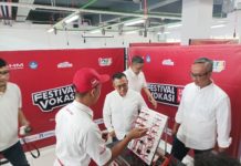 Materi Uji Sepeda Motor Listrik di Festival Vokasi Satu Hati 2024 Materi Uji Sepeda Motor Listrik di Festival Vokasi Satu Hati 2024