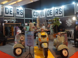 Elders Elettrico Lelang Vespa LX Slank Edisi Pita Kuning Elders Elettrico Lelang Vespa LX Slank Edisi Pita Kuning