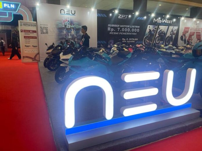 NEU Sporty Mejeng di IIMS 2024, Dipakai Kampanye Cawapres