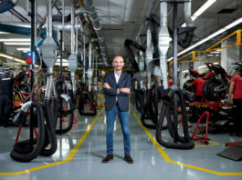 Ducati Omzet Lebih dari 1 Miliar Euro, Fokus Pada Segmen Baru
