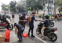 Dumors Jakarta Raya Gelar Berbagi Takjil, Kegiatan Tahunan Dumors Jakarta Berbagi Takjil
