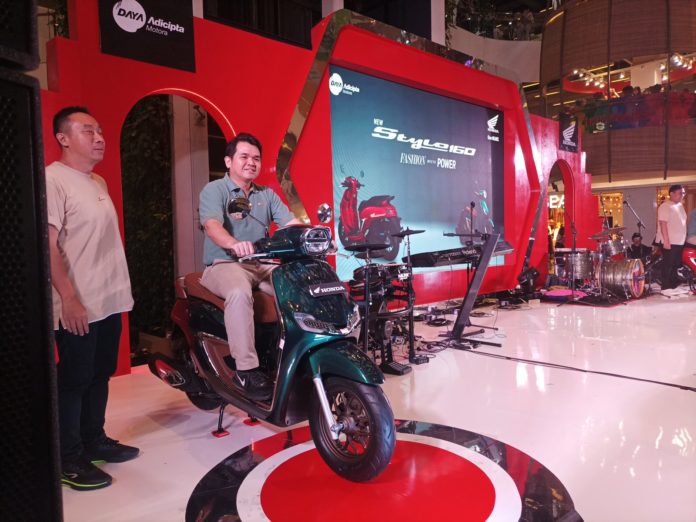 Honda Stylo 160 di Jawa Barat