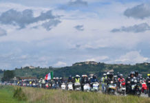 Vespa World Days 2024: Dihadiri 30 Ribu Vespisti dari 5 Benua 55 Negara VWD 2024: Dihadiri 30 Ribu Vespisti dari 5 Benua 55 Negara