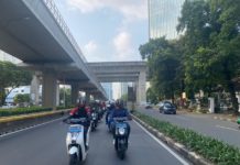 AHJ Berdonasi Sambil Rolling City di Akhir Ramadan AHJ Berdonasi