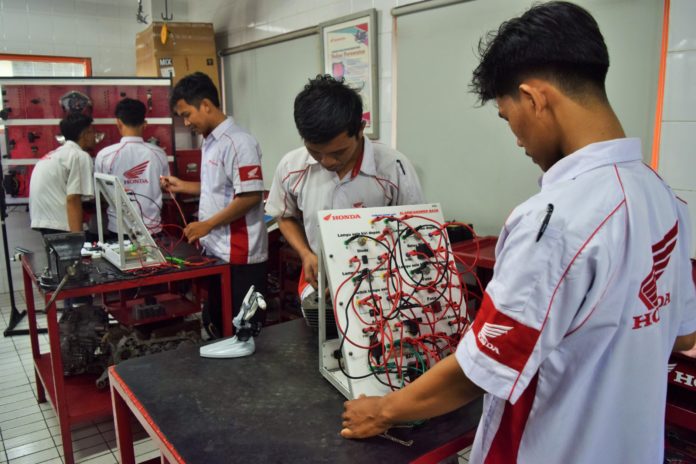 Pelajar Siap Dunia Kerja