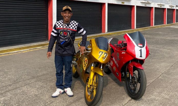 Dua Prototipe Sepeda Motor Balap Listrik Karya Anak Bangsa