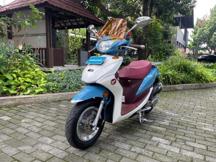 Honda Spacy Gabungkan Skuter Matik Spacy dan Inspirasi C70