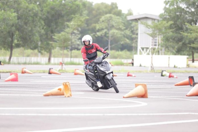 First Ride Honda BeAT Deluxe Smart Key 2024, Tipe Tertinggi di Jajarannya