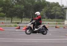 Honda BeAT Street 2024 Pakai Pelek 12″, Begini Rasa Pengendaraannya First Ride Honda BeAT Street 2024 Dengan Setup Pelek 12 Inci, Begini Rasanya!