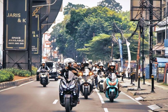 7 Tahun NXR Tangsel, Tasyakuran dan Nyoride 300 Bikers