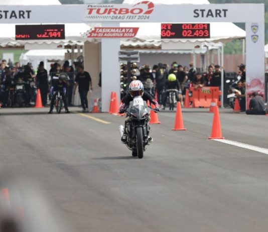 Lebih dari 750 Pembalap Berlaga di Pertamax Turbo Drag Fest 2024 Tasikmalaya Lebih dari 750 Pembalap Berlaga di Pertamax Turbo Drag Fest 2024 Tasikmalaya