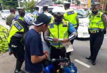 Tilang Uji Emisi Diberlakukan Tahun Ini Setelah 2 Kali Batal Tilang Uji Emisi Diberlakukan Tahun Ini Setelah 2 Kali Batal