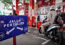 Tenang, Motor Tak Kena Pembatasan Pertalite Kata Menko Marves Pembatasan Pertalite