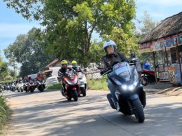 Komunitas Honda ini Touring Menuju Ciwidey, Ada Apa? Daya Adicipta Motor touring komunitas motor Honda.