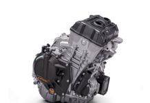 KTM Kembangkan Mesin 990 untuk Duke R?, Lebih Bertenaga KTM Kembangkan Mesin 990