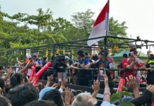 Riders Parade Indonesia GP 2024 Diserbu Ribuan Masyarakat di Mataram