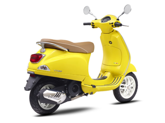 Vespa Ulang Tahun 79