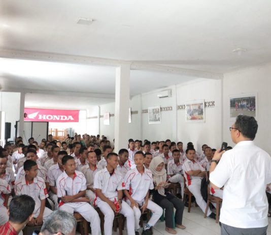 Astra Honda Berbagi Ilmu, Transfer Pengetahuan Langsung dari Instruktur Tersertifikasi Astra Honda Berbagi Ilmu