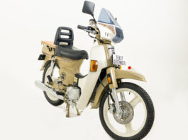 Modifikasi Honda Astrea Prima Bertampang Gordon, Kolaborasi Sekut x Queenbeer Sekut x Queenbeer