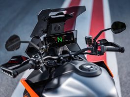 KTM Luncurkan Dashboard TFT Touchscreen dengan Teknologi Terbaru KTM Hadirkan Dashboard TFT Touchscreen Teknologi Terbaru