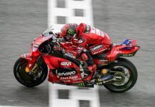 Hujan di Race MotoGP Thailand 2024: Pecco Menang, Selisih 17 Poin dengan Martin Francesco Bagnaia