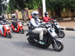 Cara Berkendara Motor Listrik Honda EM1 e: Agar Nyaman dan Aman Motor Listrik Honda EM1 e: