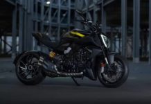 Ducati Diavel V4 2025, Livery Hitam Eksklusif Sang Peraih Penghargaan Ducati Diavel V4 2025