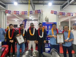 Rekor MURI, 10.100 Ganti Oli dan Servis Gratis oleh Dewa Motor Indonesia dan Federal Oil Ganti Oli dan Servis