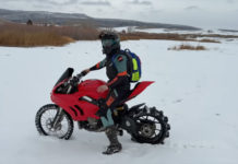 Agak Lain, Modifikasi Ducati Panigale V4 Dirombak Jadi Motor Off-Road Salju Modifikasi Ducati Panigale