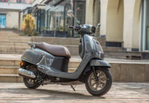 Suzuki US125 Meluncur, Skutik Jepang Penantang Vespa Suzuki US125