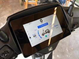 Bedah Fitur Honda RoadSync Duo di Motor Listrik Honda CUV e: Honda RoadSync Duo Honda CUV e: