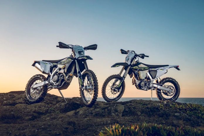 Triumph Motor Trail