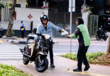 Scomadi Indonesia dan Komunitas Gelar Bagi Takjil dan Santunan Anak Yatim Scomadi Indonesia