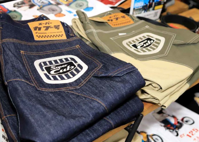 Kojima Jeans Honda Super Cub