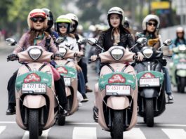 Naik Yamaha Grand Filano Hybrid, Ratusan Lady Bikers Ikuti Kartini Ride Kartini Ride Yamaha Grand Filano