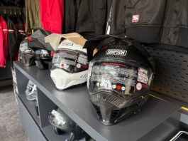 REGS Hadirkan Simpson Journey dan Xcursion di Indonesia, Helm Adventure Premium Simpson Journey Xcursion REGS