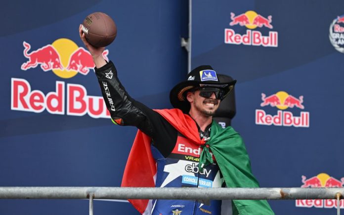 Pembalap Pertamina VR46 Podium